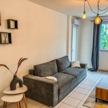 Apparthotel - Paradis Medieval Apartment Poitiers